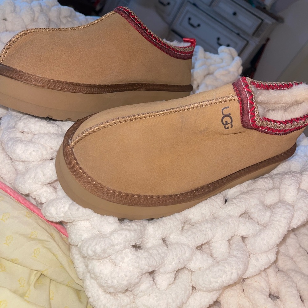 Tazz Chestnut Ugg Slippers